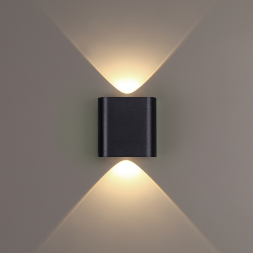 Настенный светодиодный светильник Odeon Light Magnum 7191/2WL