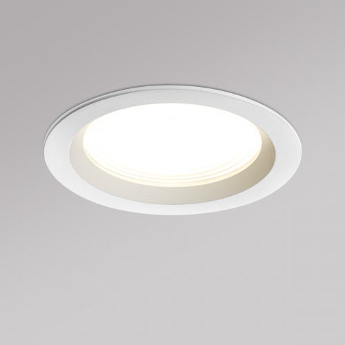 Встраиваемый светодиодный светильник IP44 Novotech Fluo 359846