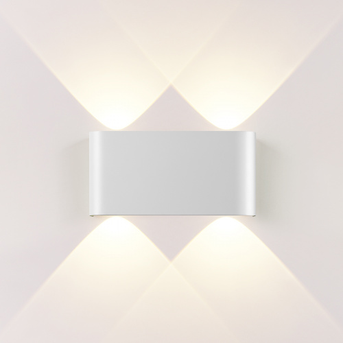 Настенный светодиодный светильник Odeon Light Magnum 7192/4WL